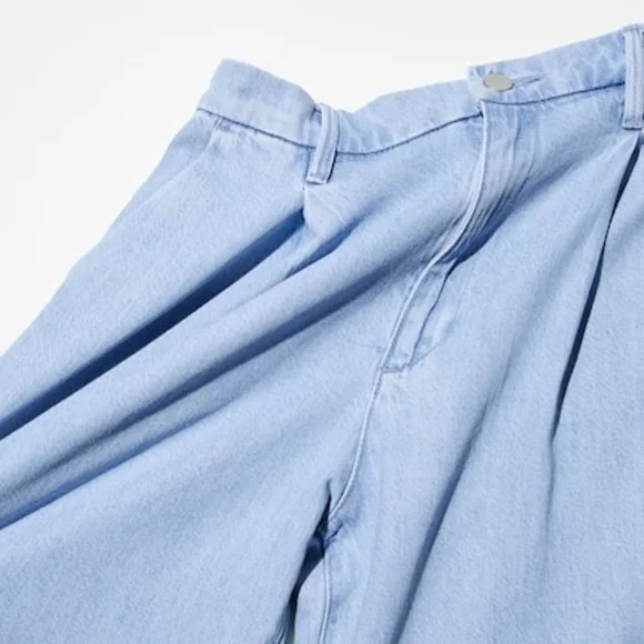 Uniqlo Drapey Denim Pleated Pants - Picture 2 of 9